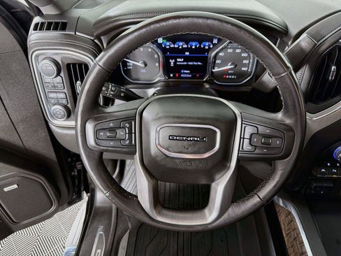 Used 2020 GMC Sierra 1500 Denali w/ Driver Alert Package II AWD/4WD image 3