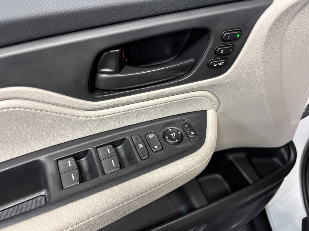 New 2027 Honda Odyssey EX-L image 24