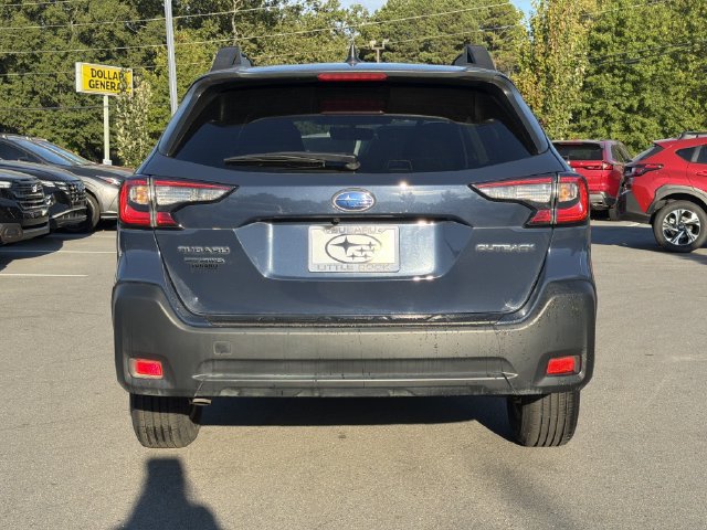 Certified 2025 Subaru Outback Premium w/ Popular Package #1A AWD/4WD image 4