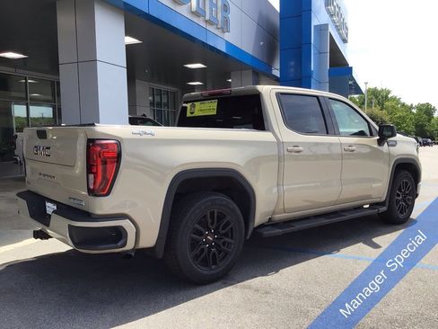 Used 2022 GMC Sierra 1500 Elevation AWD/4WD image 6