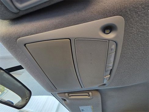 Used 2015 Nissan Sentra S image 22