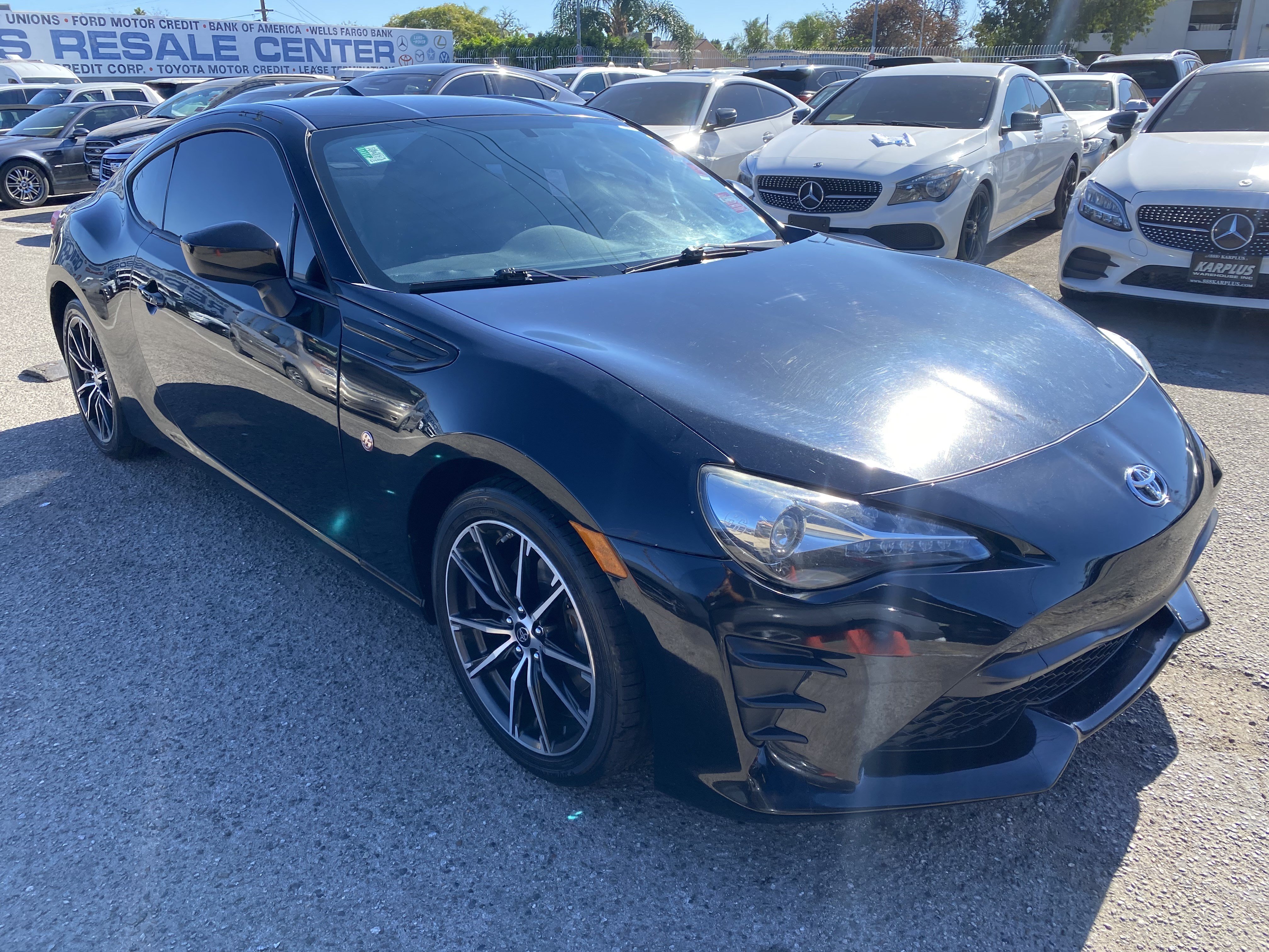 Used 2017 Toyota 86 RWD image 8
