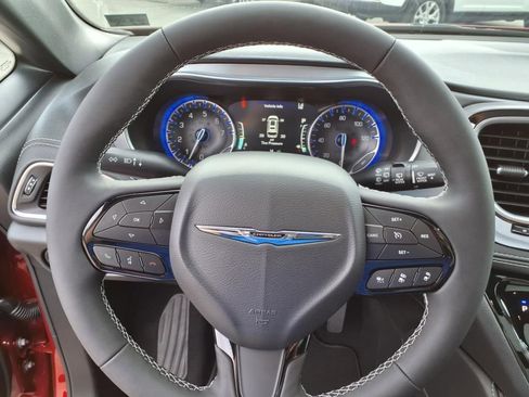 New 2026 Chrysler Pacifica Limited w/ S Appearance Package image 11