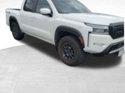 Certified 2024 Nissan Frontier PRO-4X w/ Pro Premium Package AWD/4WD image 5