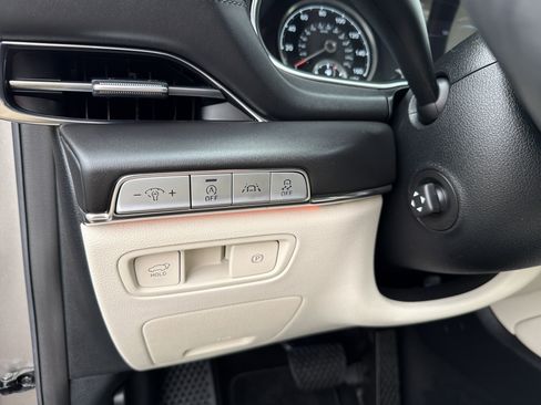 Used 2021 Genesis GV80 3.5T image 17