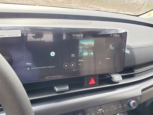 New 2026 Kia Carnival LX image 17