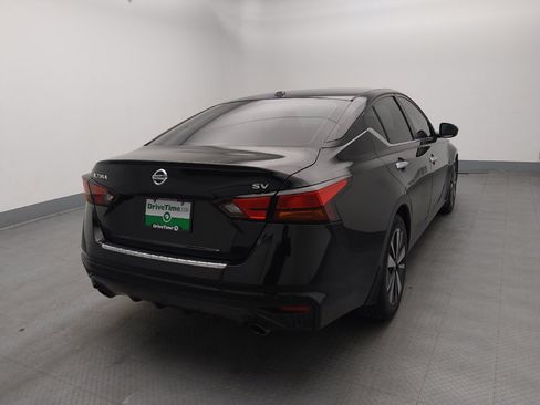 Used 2021 Nissan Altima 2.5 SV w/ SV Premium Package FWD image 7