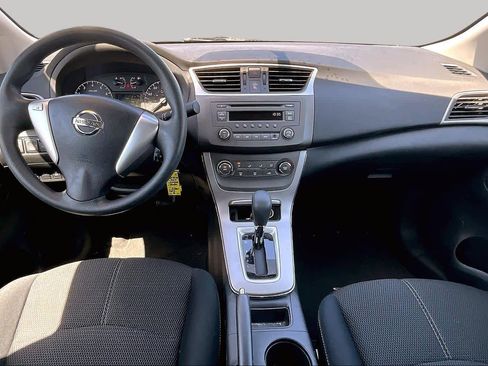 Used 2014 Nissan Sentra S FWD image 15