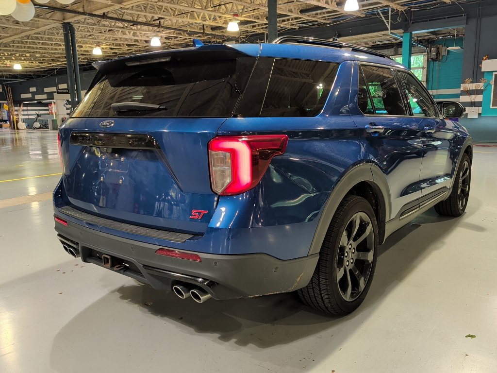 Used 2020 Ford Explorer ST w/ ST Street Pack AWD/4WD image 9