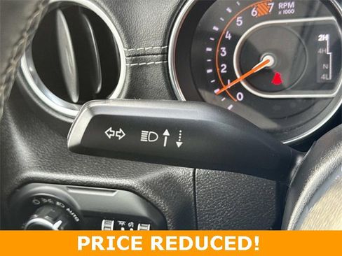 Used 2019 Jeep Wrangler Unlimited Sahara image 26