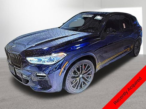 Used 2021 BMW X5 M50i w/ Executive Package AWD/4WD image 3