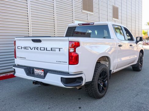 Used 2022 Chevrolet Silverado 1500 Custom image 4