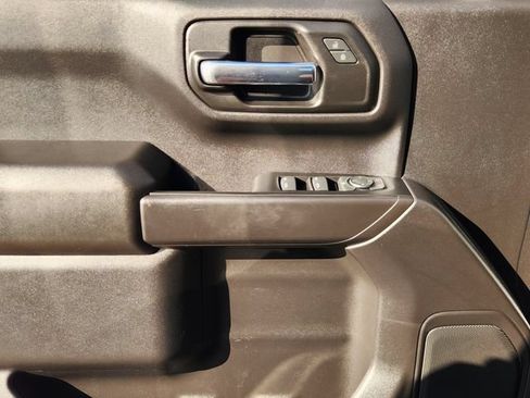 Certified 2022 Chevrolet Silverado 1500 Custom RWD image 22