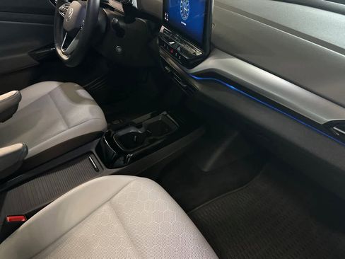 Used 2022 Volkswagen ID.4 Pro S w/ Gradient Package image 18