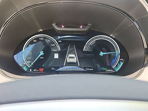 Used 2025 Genesis Electrified GV70 w/ Prestige Package AWD/4WD image 12