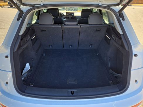 Certified 2024 Audi Q5 2.0T Premium w/ Convenience Package image 12