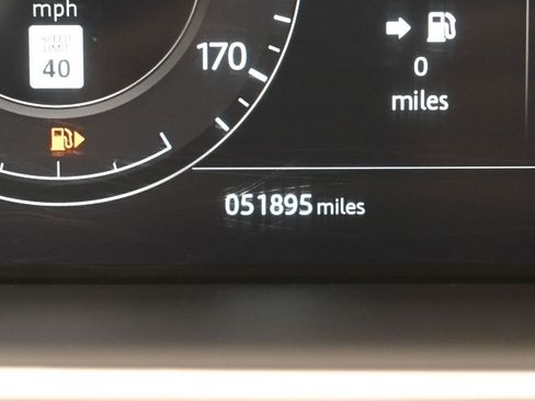 Used 2020 Land Rover Range Rover Long Wheelbase HSE image 13