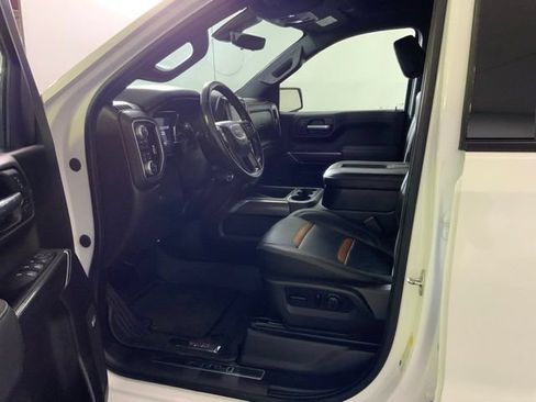 Used 2021 GMC Sierra 1500 AT4 w/ AT4 Premium Package AWD/4WD image 18