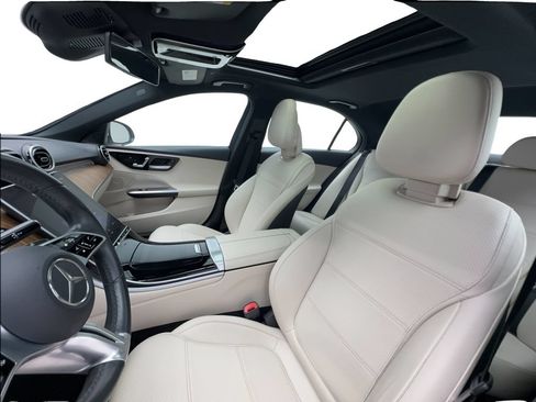 Used 2023 Mercedes-Benz C 300 Sedan image 19