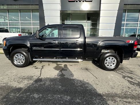 Used 2011 GMC Sierra 3500 Denali image 32