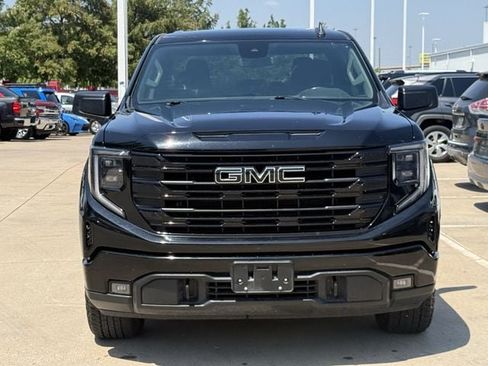 Used 2024 GMC Sierra 1500 Elevation AWD/4WD image 6