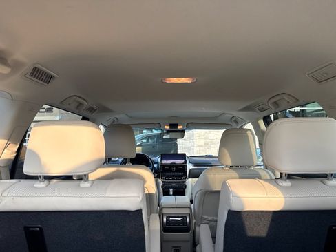 Used 2023 Lexus GX 460 Premium AWD/4WD image 6