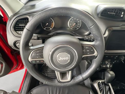 Used 2022 Jeep Renegade Limited w/ Sun, Sound & Wheels Group AWD/4WD image 11