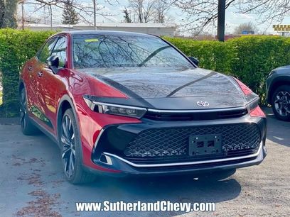 Used 2025 Toyota Crown Platinum