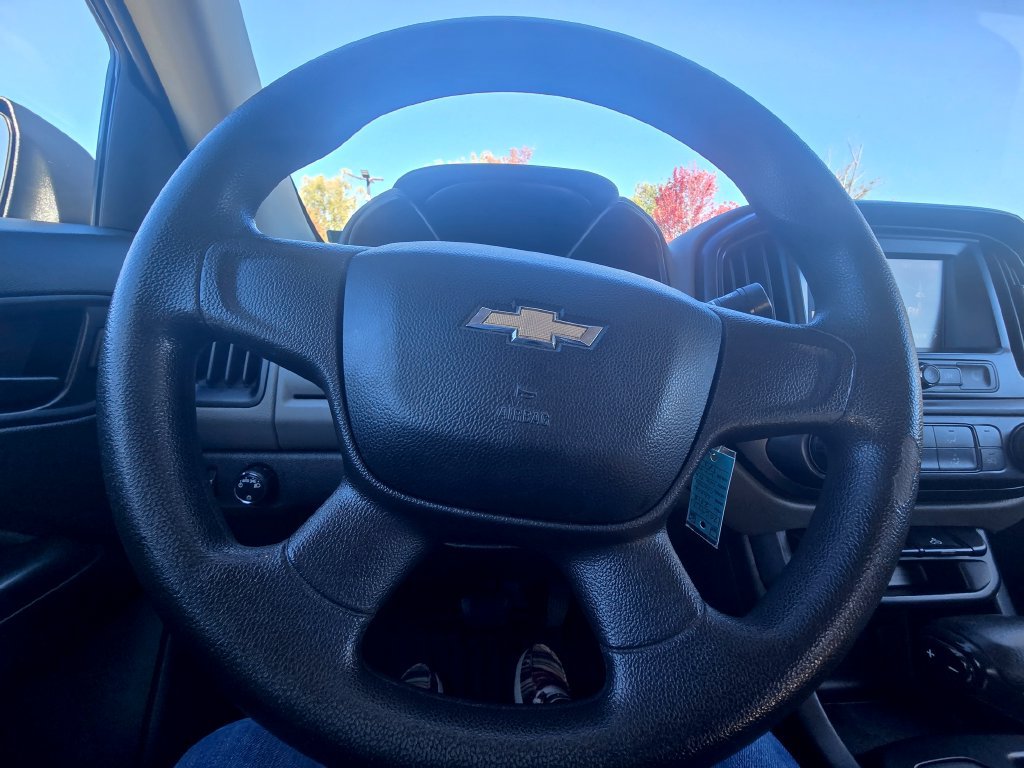 Used 2018 Chevrolet Colorado W/T RWD image 18