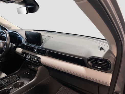 Used 2024 Honda Pilot Elite image 33