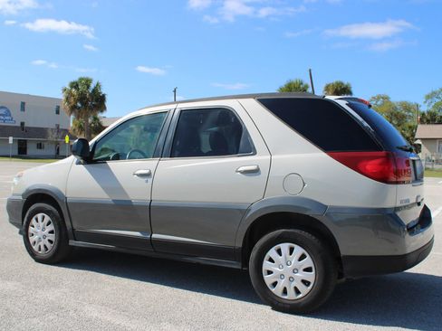 Used 2004 Buick Rendezvous CX image 12