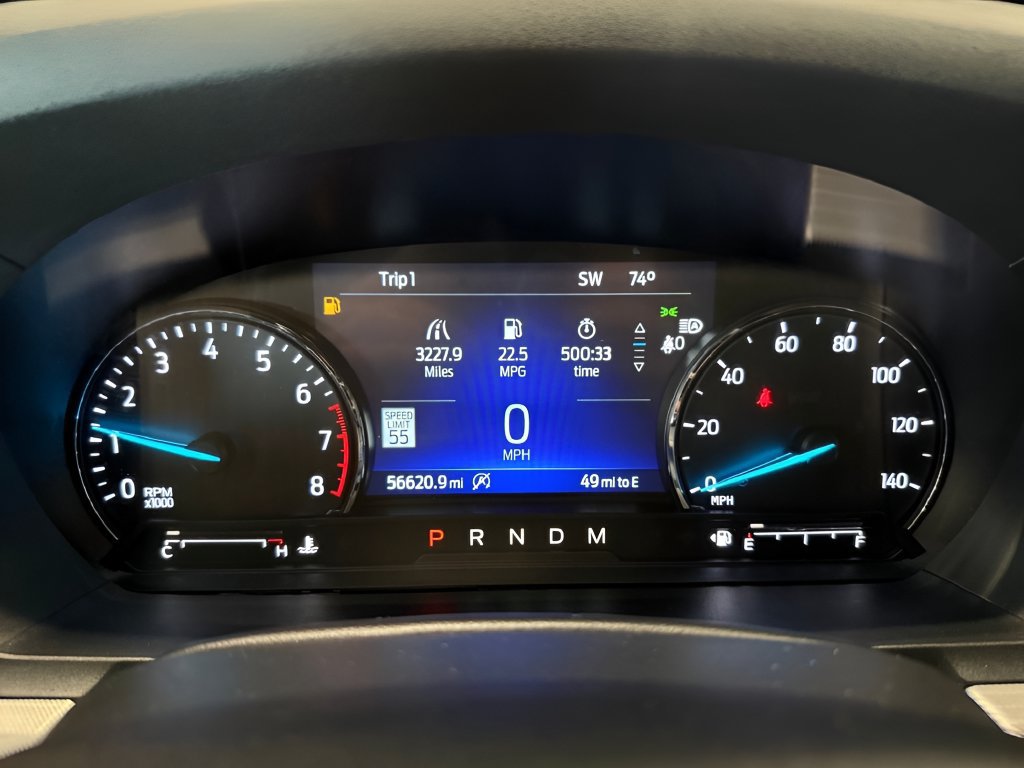 Used 2020 Ford Explorer XLT w/ Equipment Group 202A AWD/4WD image 24