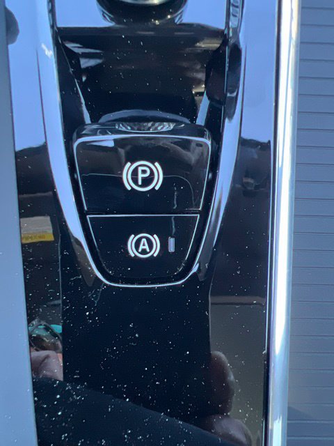 Certified 2026 Volvo XC60 B5 Ultra AWD/4WD image 19