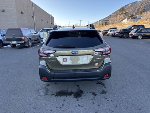 Certified 2025 Subaru Outback Premium image 4