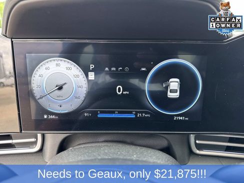 Used 2025 Hyundai Elantra SEL FWD image 41