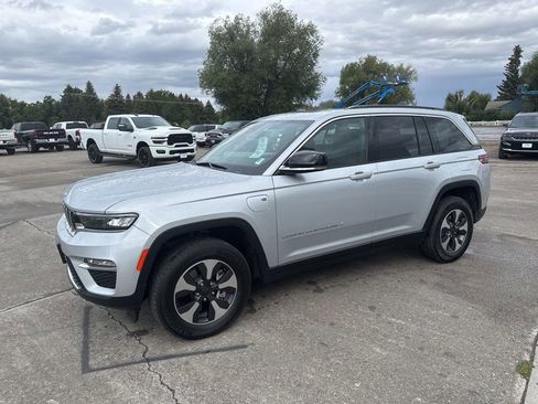 Certified 2024 Jeep Grand Cherokee Limited 4xe AWD/4WD image 5