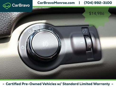 Certified 2017 Buick Regal Premium w/ Driver Confidence Package #1 FWD image 27