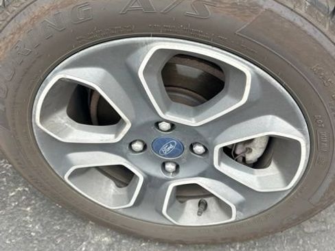 Used 2018 Ford EcoSport S AWD/4WD image 18