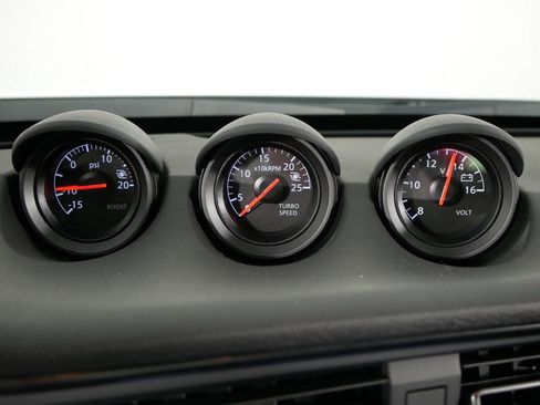 New 2024 Nissan Z Performance w/ Floor Mat Package image 25