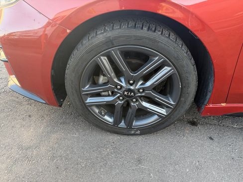 Used 2021 Kia Forte GT-Line FWD image 11