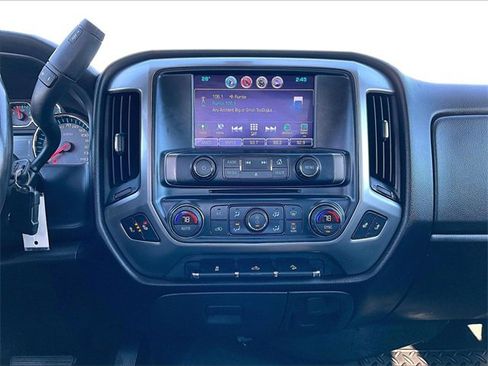 Used 2018 Chevrolet Silverado 1500 LT w/ All Star Edition image 17