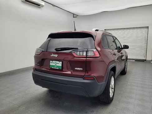 Used 2020 Jeep Cherokee Latitude w/ Cold Weather Group image 7