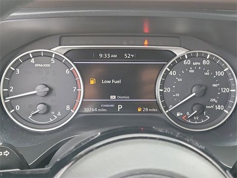 Used 2023 Nissan Rogue SV image 10