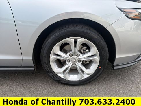 Certified 2025 Honda Accord LX image 31