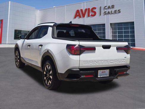 Used 2025 Hyundai Santa Cruz SEL AWD/4WD image 3
