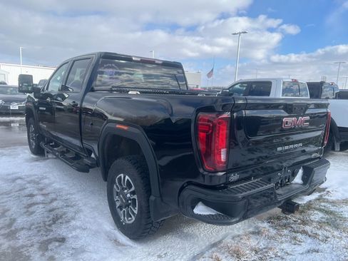 Used 2021 GMC Sierra 2500 AT4 image 5
