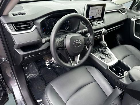Used 2024 Toyota RAV4 XLE Premium w/ Weather Package AWD/4WD image 9