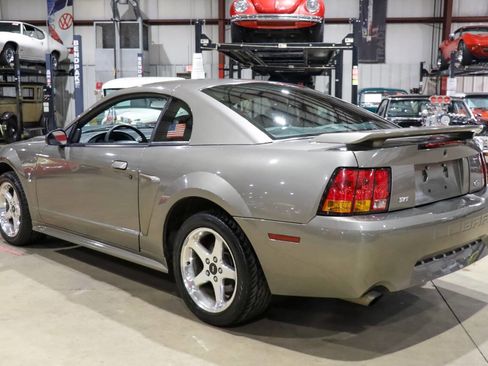 Used 2001 Ford Mustang Cobra image 6
