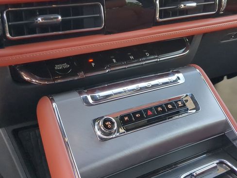 New 2025 Lincoln Aviator Reserve w/ Illumination Package image 19