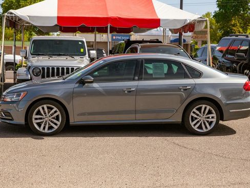Used 2019 Volkswagen Passat 2.0T Wolfsburg FWD image 8